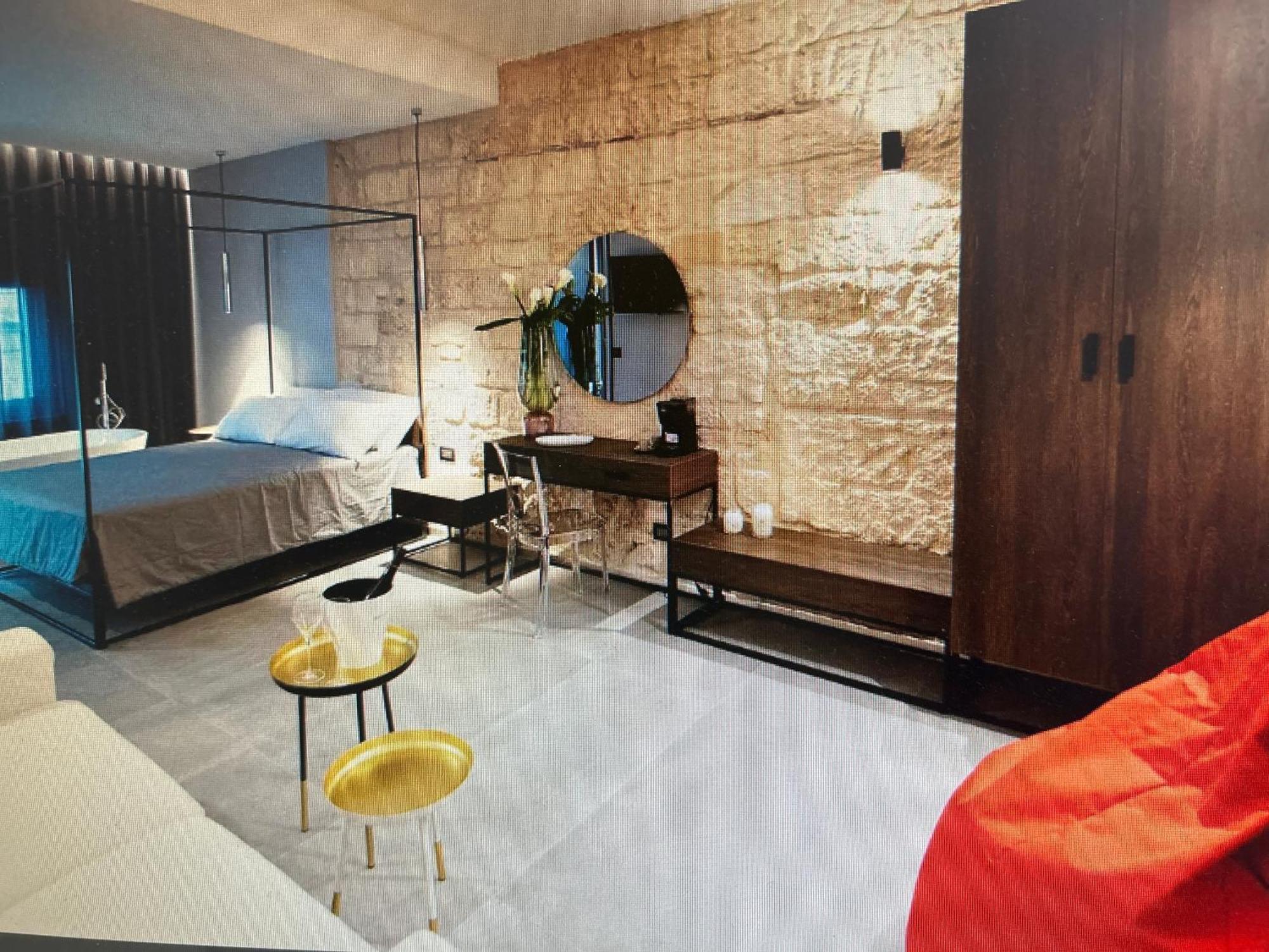 Nicanto Rooms タラント エクステリア 写真
